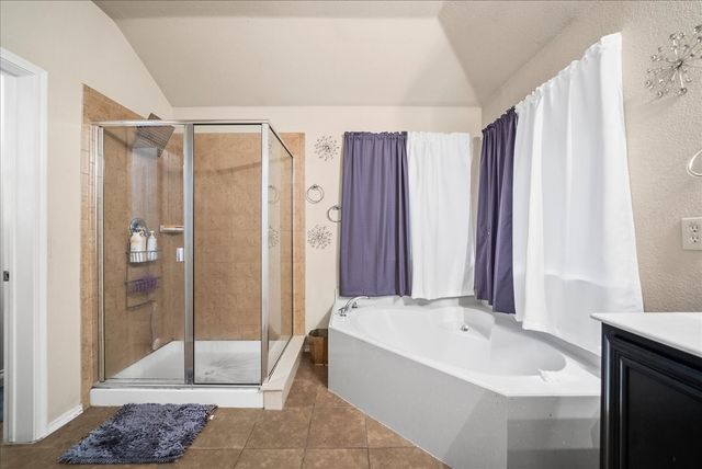 2001 Woodmere Drive, Lancaster, TX 75134