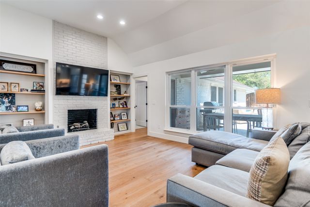 16310 Arbor Downs Drive, Dallas, TX 75248