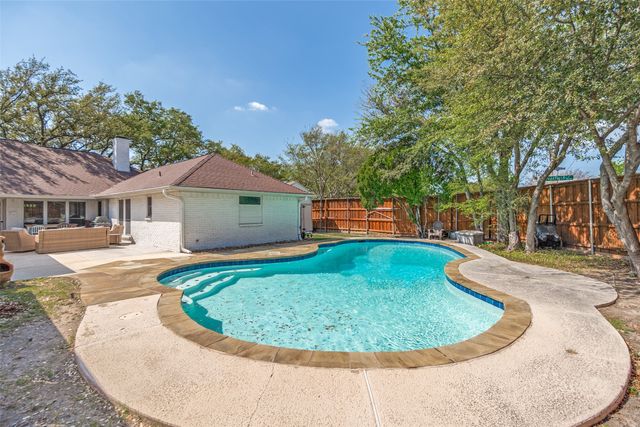 16310 Arbor Downs Drive, Dallas, TX 75248