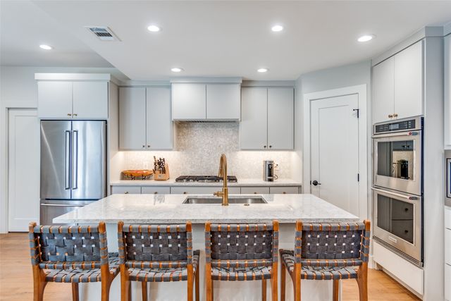 16310 Arbor Downs Drive, Dallas, TX 75248