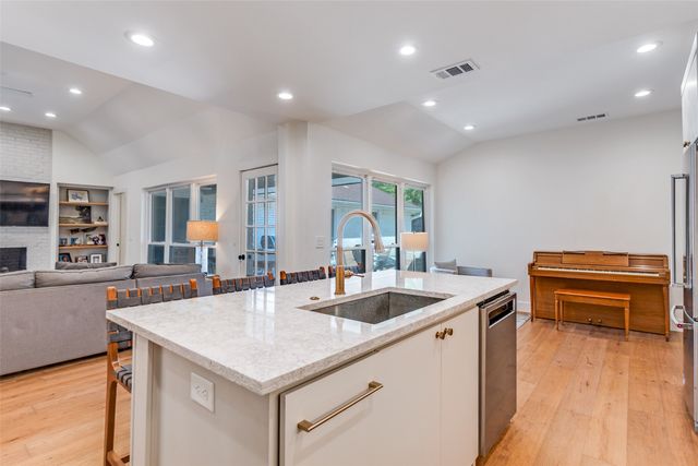 16310 Arbor Downs Drive, Dallas, TX 75248