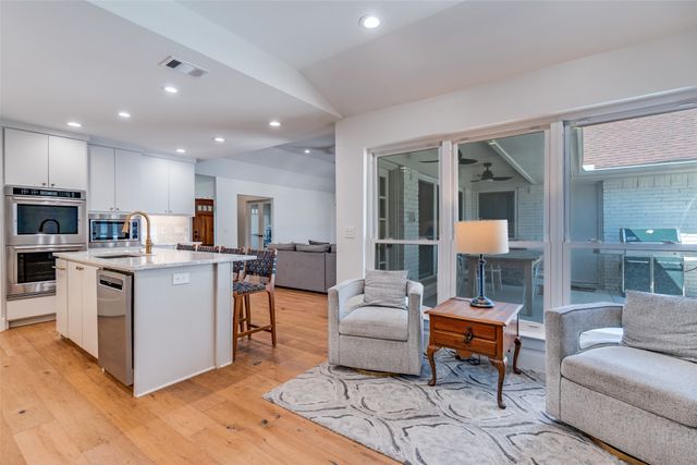 16310 Arbor Downs Drive, Dallas, TX 75248