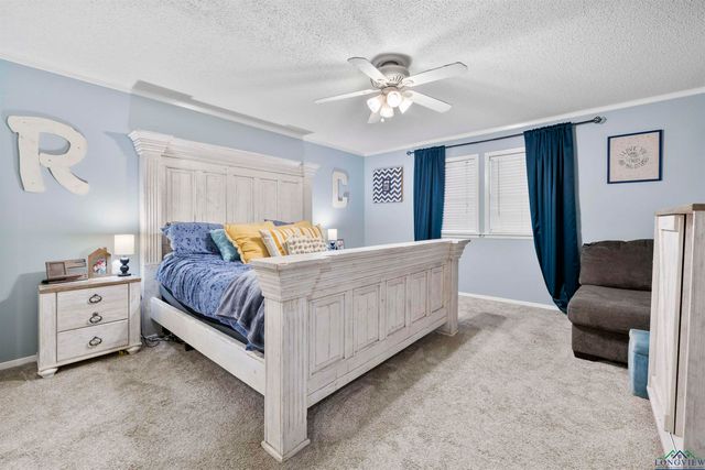 1125 Stillmeadow Ln, Longview, TX 75604