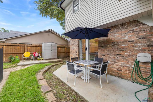 1125 Stillmeadow Ln, Longview, TX 75604