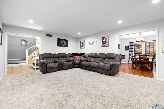 1125 Stillmeadow Ln, Longview, TX 75604