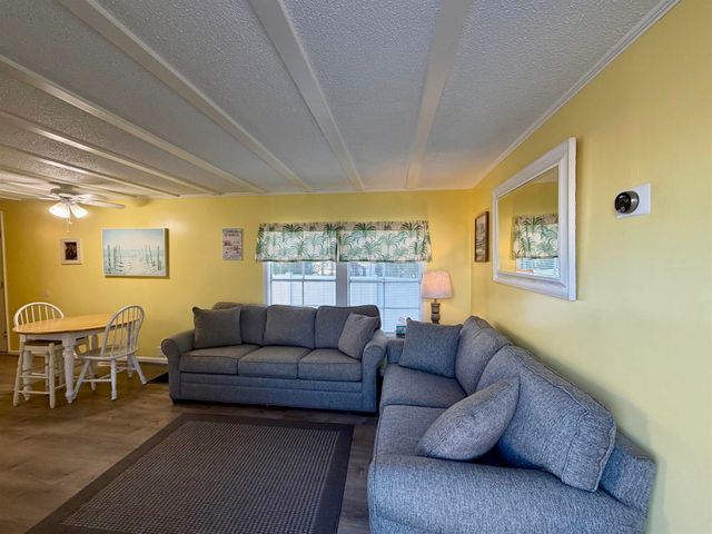 1839 Lark Dr., Surfside Beach, SC 29575