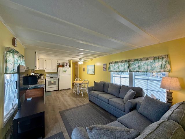 1839 Lark Dr., Surfside Beach, SC 29575
