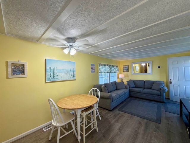 1839 Lark Dr., Surfside Beach, SC 29575