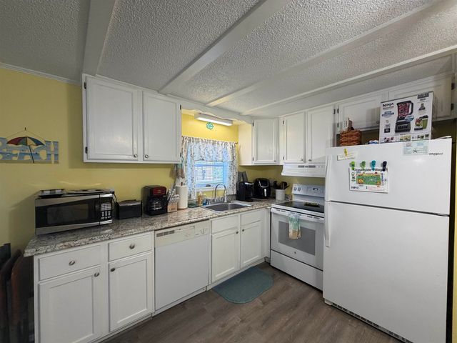 1839 Lark Dr., Surfside Beach, SC 29575