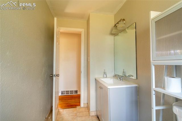 2003 Del Mar Drive, Colorado Springs, CO 80910