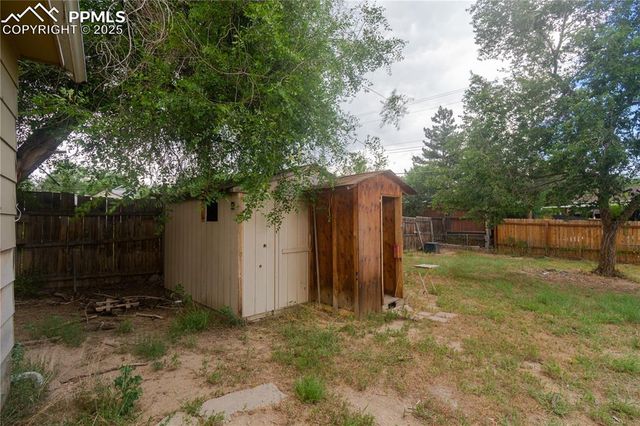 2003 Del Mar Drive, Colorado Springs, CO 80910