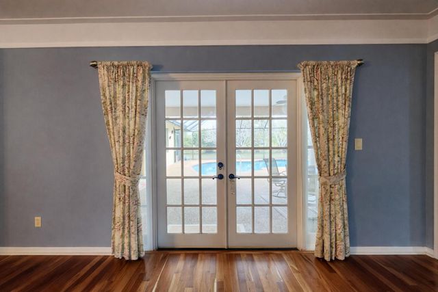 1931 NW 81st Avenue, Coral Springs, FL 33071