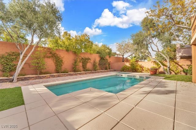 9771 Logrondo Street, Las Vegas, NV 89178