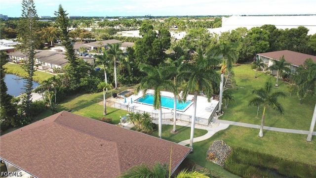 6184 Michelle WAY 207, Fort Myers, FL 33919