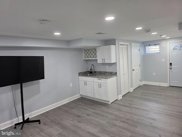 2213 13TH ST NE, Washington, DC 20018