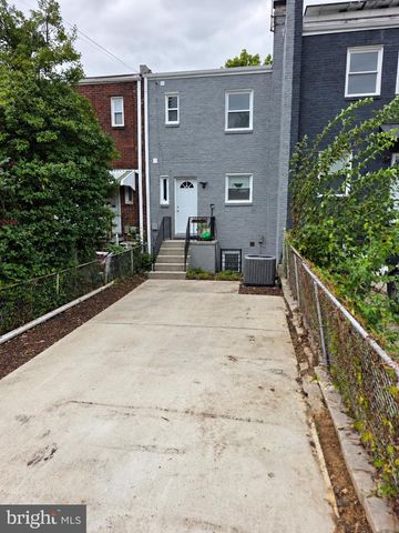 2213 13TH ST NE, Washington, DC 20018