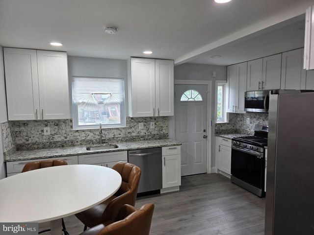 2213 13TH ST NE, Washington, DC 20018