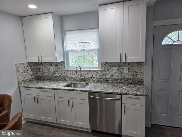 2213 13TH ST NE, Washington, DC 20018