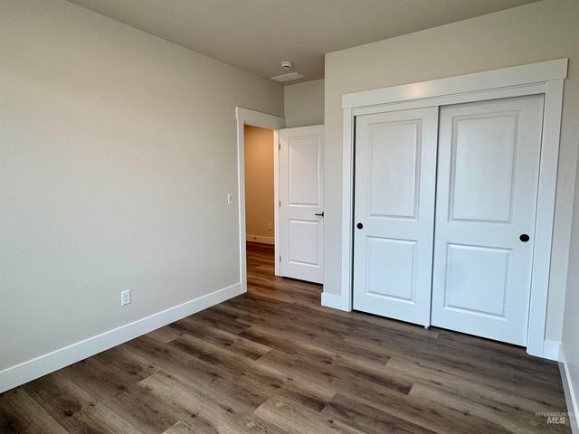 11225 Bluefield Dr, Caldwell, ID 83605