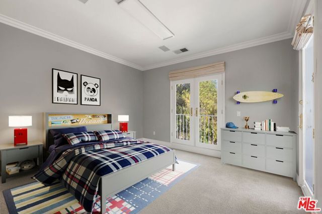 4755 Vanalden Avenue, Tarzana (los Angeles), CA 91356