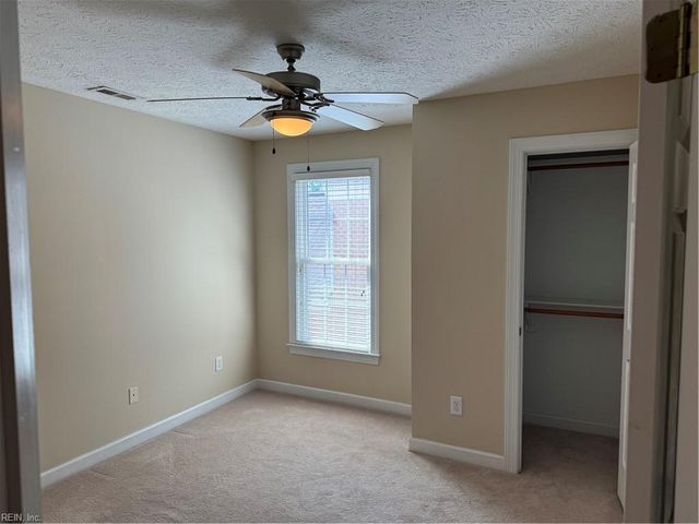 300 Walt Whitman AVE, Newport News, VA 23606