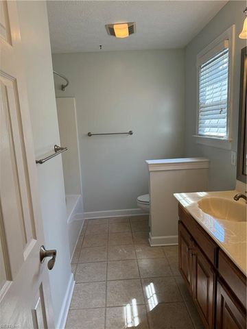 300 Walt Whitman AVE, Newport News, VA 23606