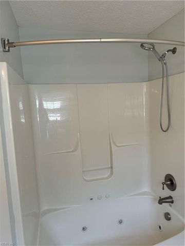 300 Walt Whitman AVE, Newport News, VA 23606