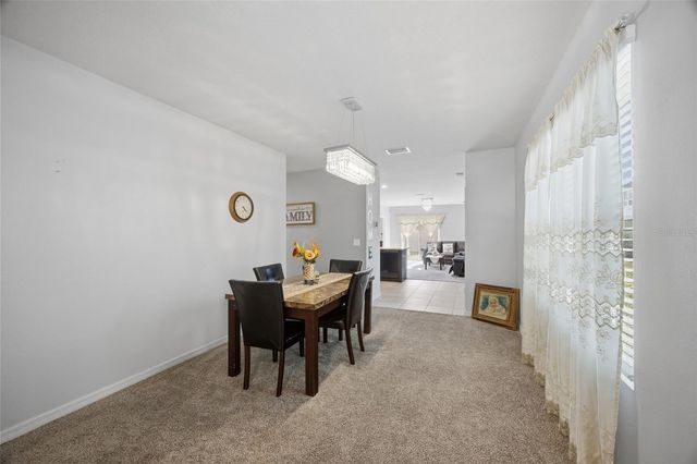 8204 PELICAN REED CIRCLE, Wesley Chapel, FL 33545