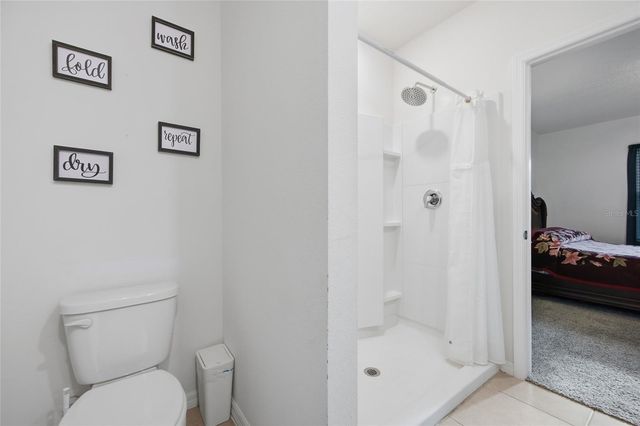 8204 PELICAN REED CIRCLE, Wesley Chapel, FL 33545