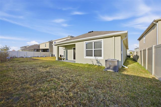 8204 PELICAN REED CIRCLE, Wesley Chapel, FL 33545