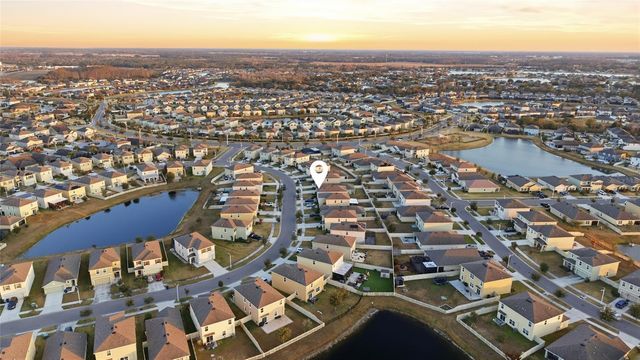 8204 PELICAN REED CIRCLE, Wesley Chapel, FL 33545