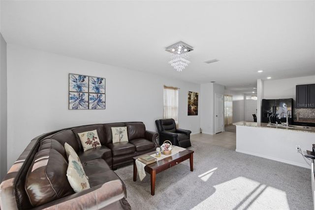 8204 PELICAN REED CIRCLE, Wesley Chapel, FL 33545