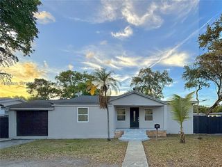947 NE 149th Street, Miami, FL 33161
