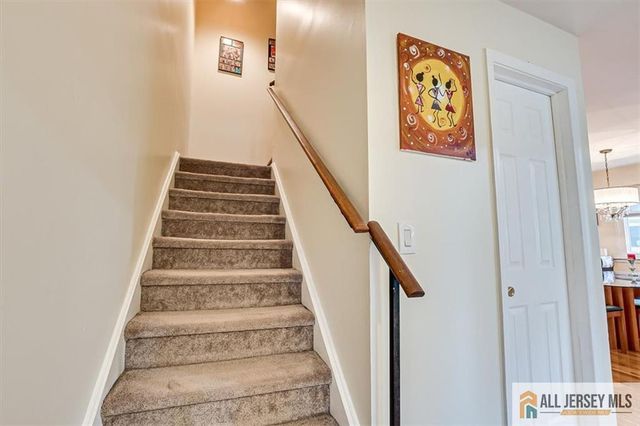 54 Davids Court, South Brunswick, NJ 08810