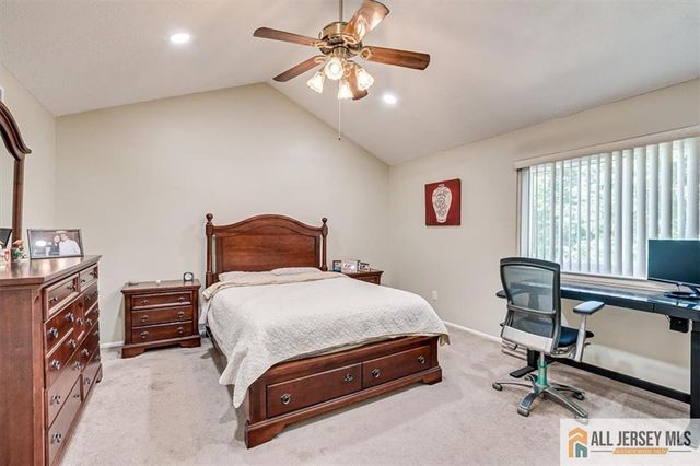 54 Davids Court, South Brunswick, NJ 08810