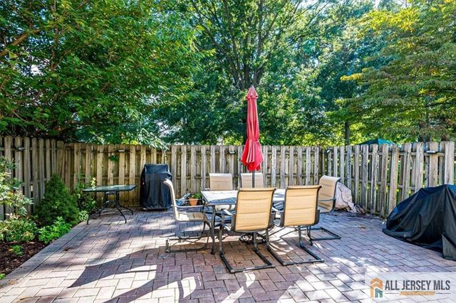54 Davids Court, South Brunswick, NJ 08810