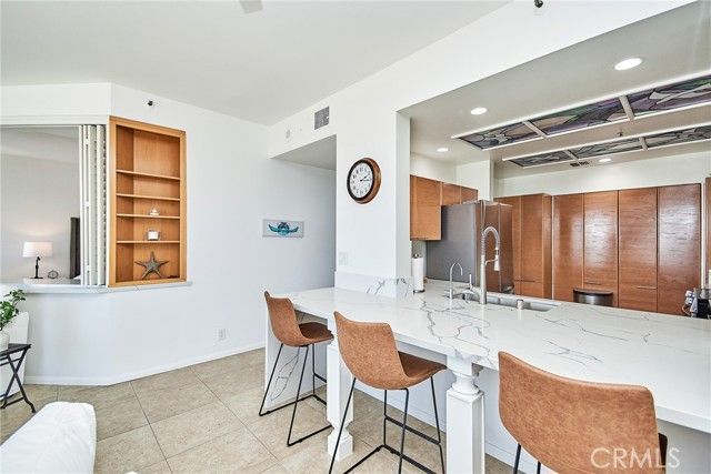 1310 E Ocean Boulevard 1005, Long Beach, CA 90802