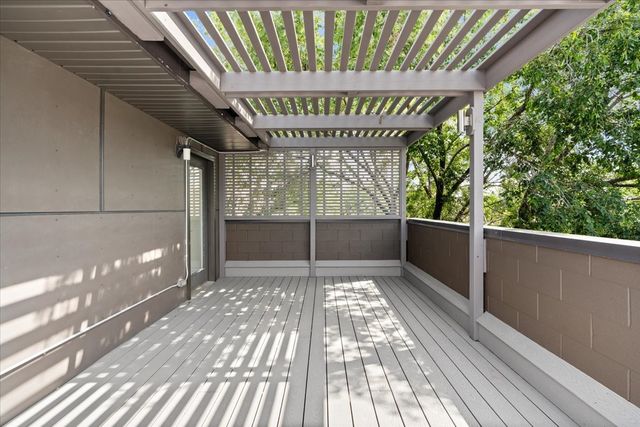1339 W Ancona Street, Chicago, IL 60642
