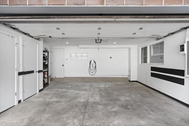 1339 W Ancona Street, Chicago, IL 60642