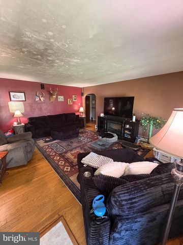 1879 YORK AVE, Williamstown, NJ 08094