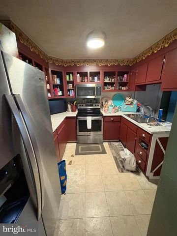1879 YORK AVE, Williamstown, NJ 08094