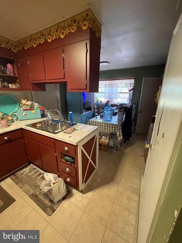 1879 YORK AVE, Williamstown, NJ 08094
