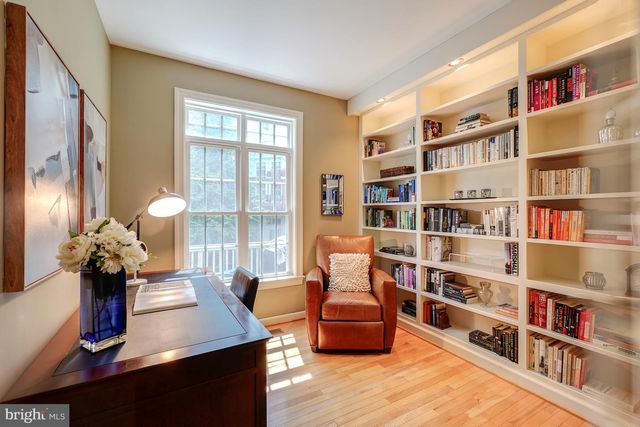 47816 SCOTSBOROUGH SQ, Sterling, VA 20165