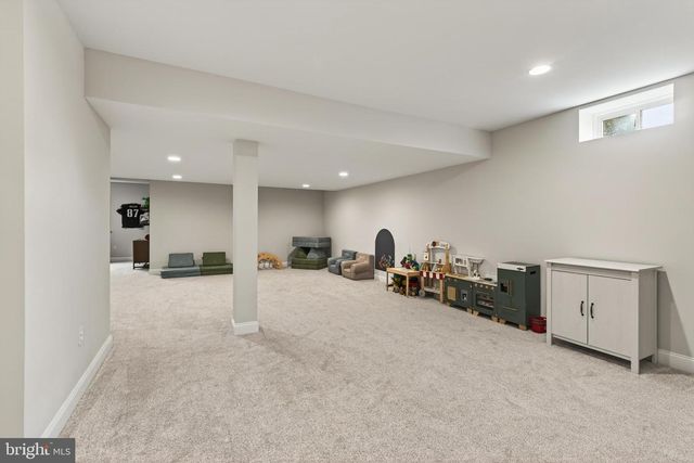 2560 HOLLY LN, Hatfield, PA 19440