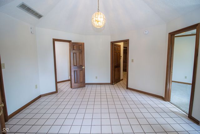 620 Heatherwood Court, Noblesville, IN 46062