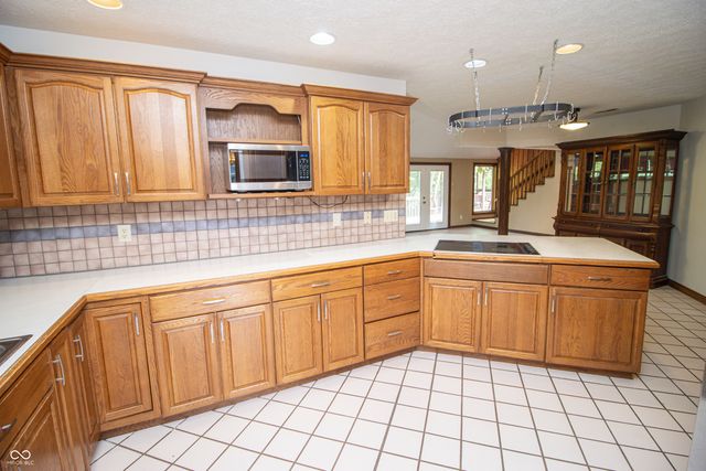 620 Heatherwood Court, Noblesville, IN 46062