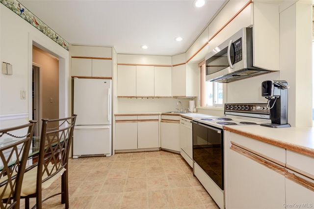 1436 Wilson Road, East Meadow, NY 11554