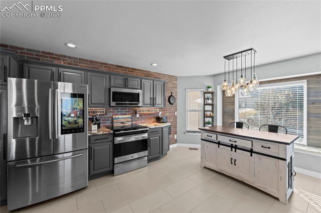 15515 Curwood Drive, Colorado Springs, CO 80921