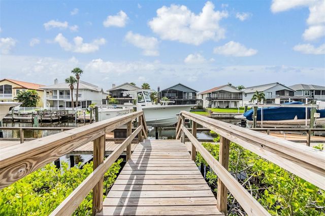 4516 SEAGULL 805, New Port Richey, FL 34652