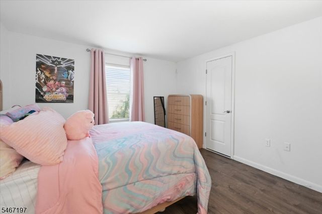 6 Saturn Ct, Vernon Twp., NJ 07422